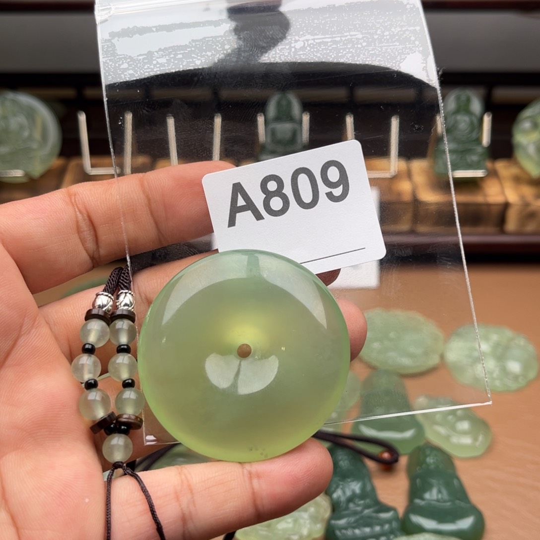 蛇纹石玉未镶嵌颈饰用****法