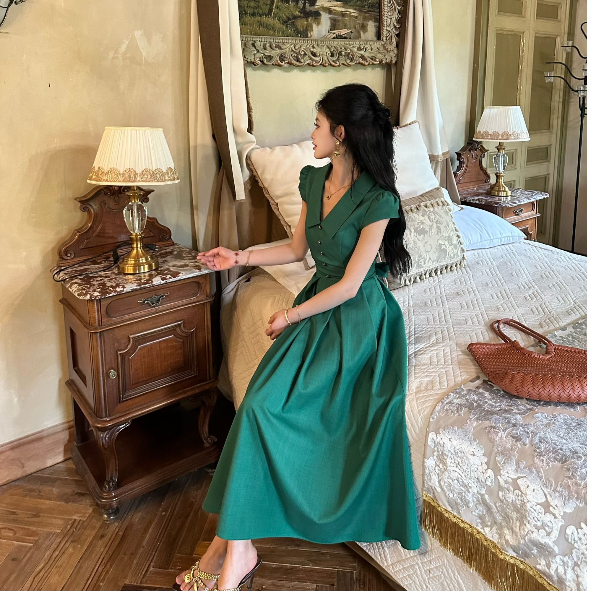 小八请沧【柏林花事】25夏新法式洋气复古小众短袖连衣裙 00044 BQC