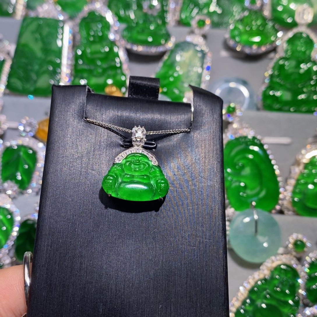 翡翠未镶嵌颈饰吊坠25