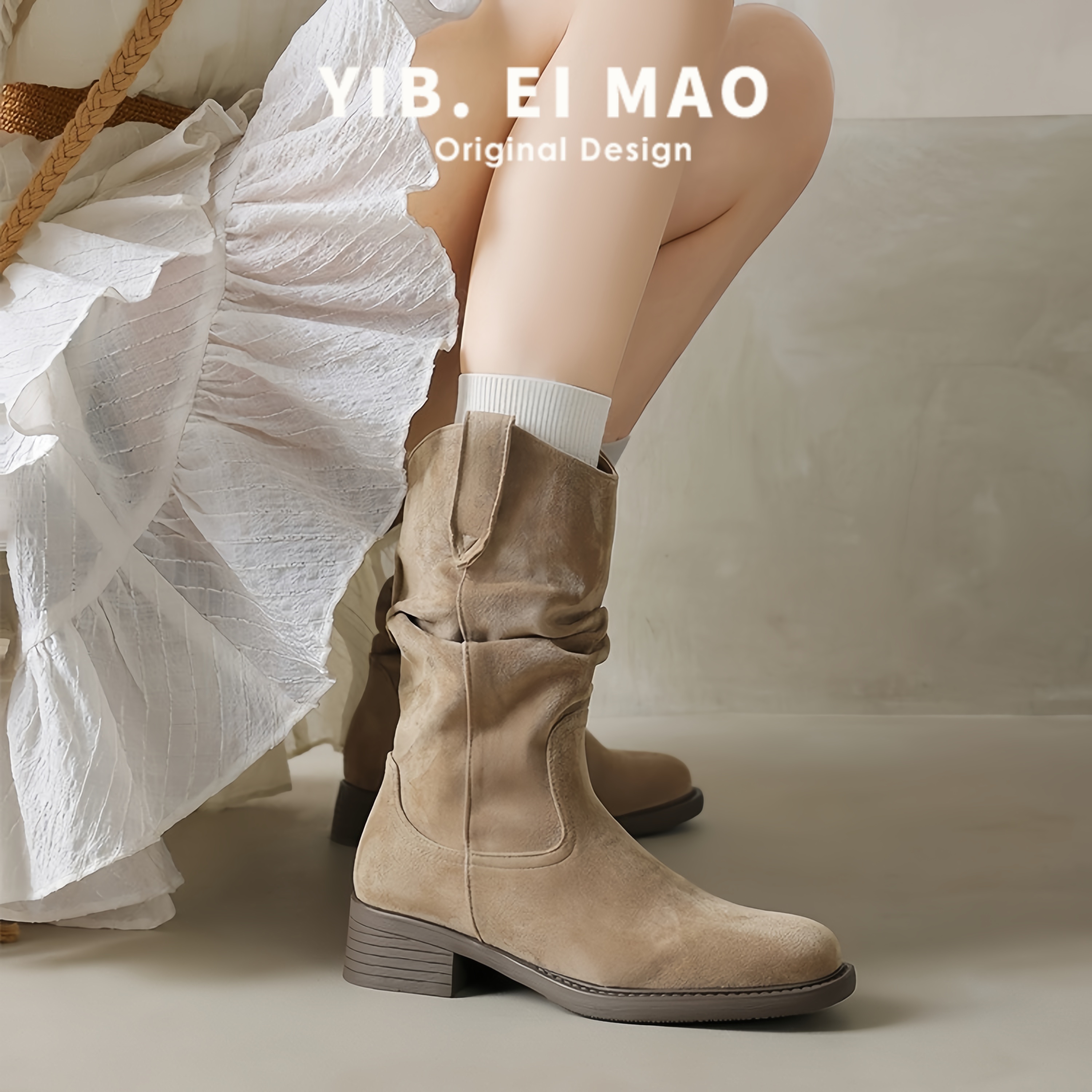 美拉德短靴女2025新款复古马丁靴西部牛仔靴小个子内增高堆堆靴子