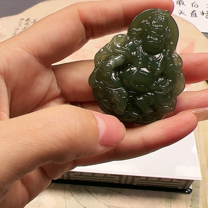 和田玉颈饰未镶嵌60