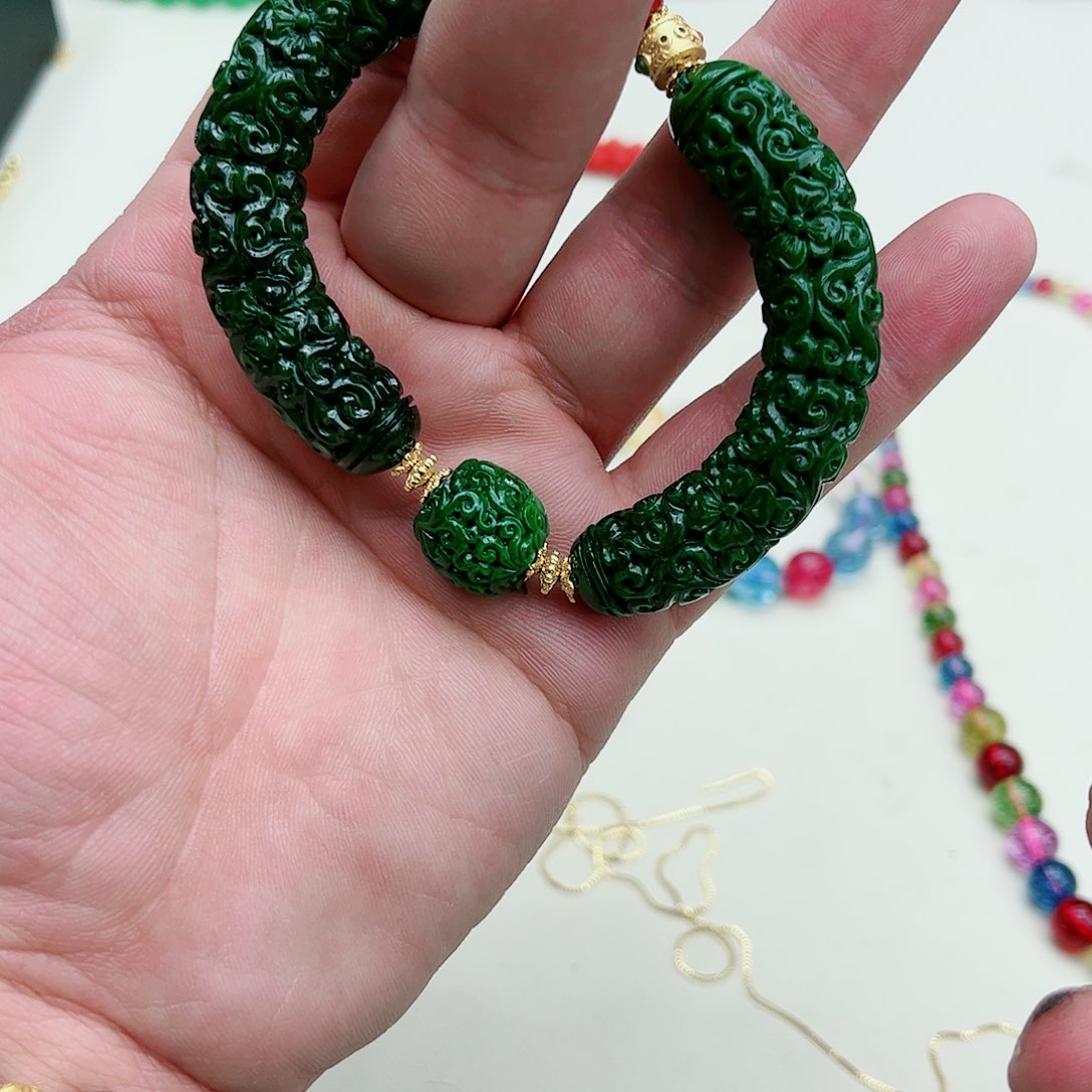 翡翠吊坠(赠链)银S925镶嵌