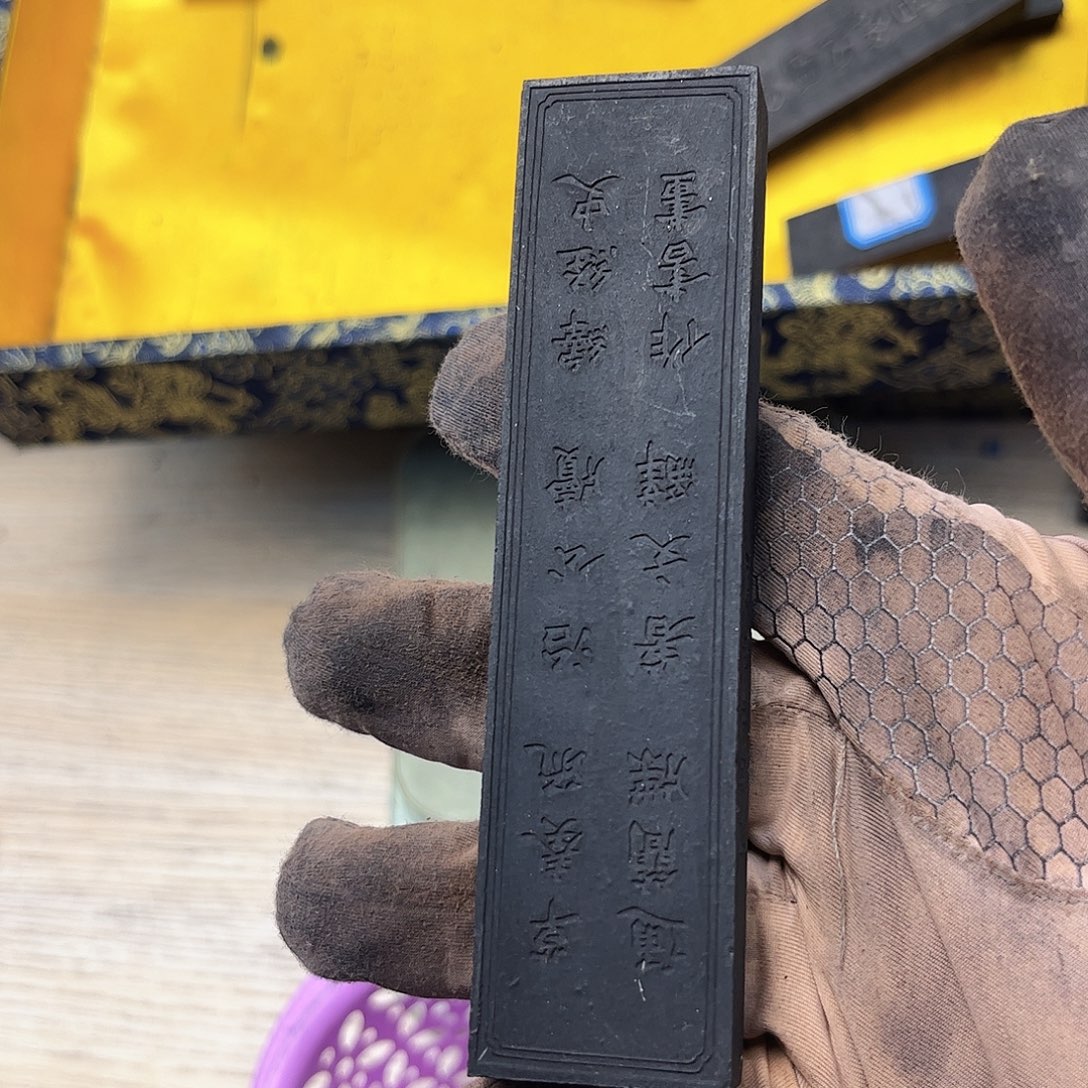 哈哈哈哈哈刚刚一条