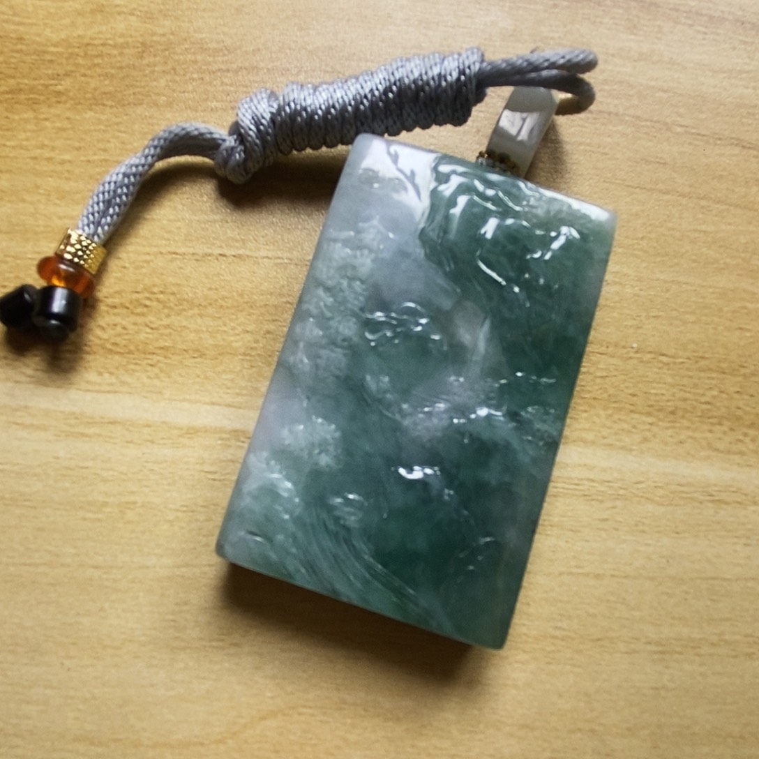 定制翡翠未镶嵌包