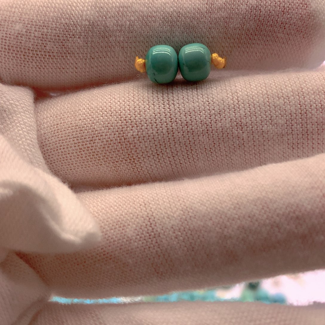 绿松石未镶嵌挂件