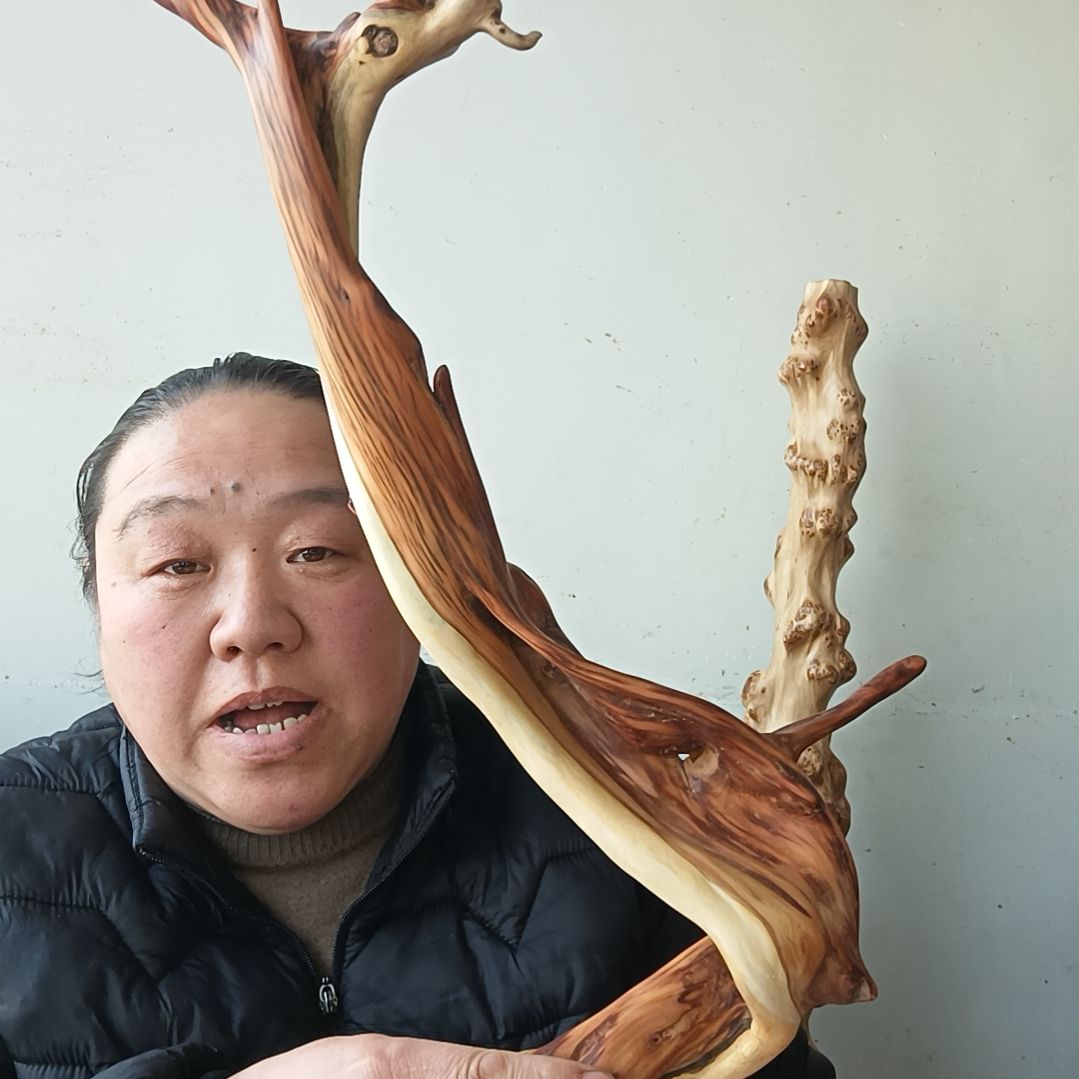 L*e太行崖柏成品摆件