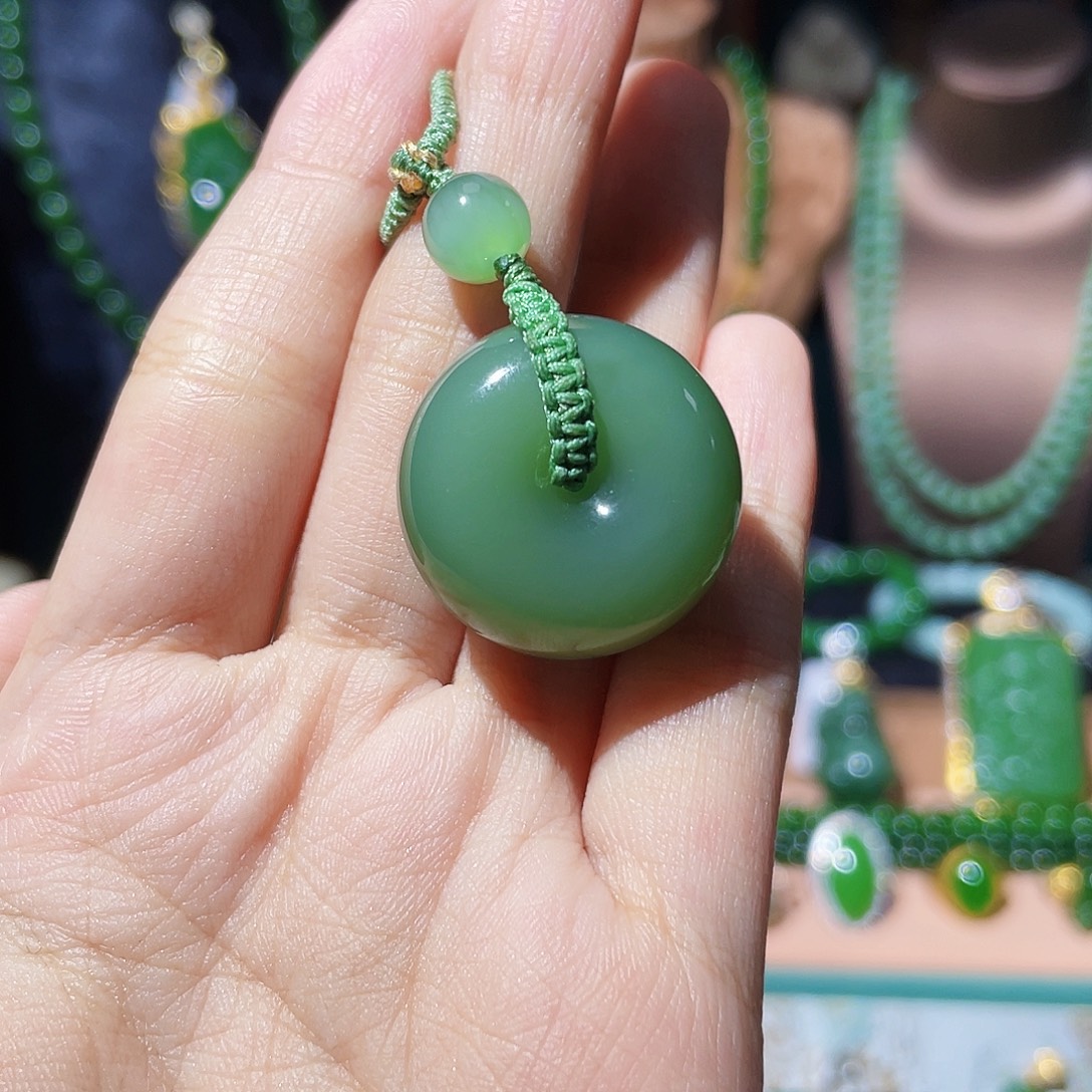 灵***旭颈饰未镶嵌和田玉（碧玉）