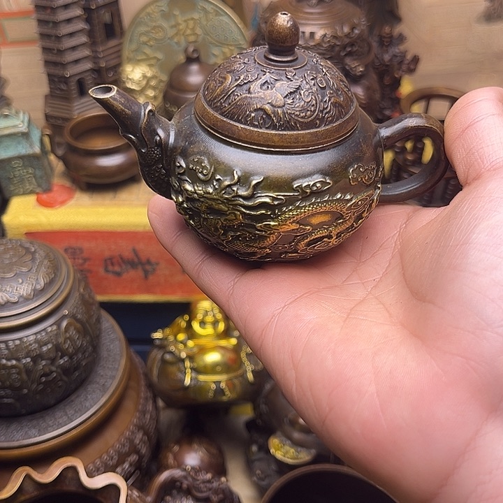 精美铜器点击下单