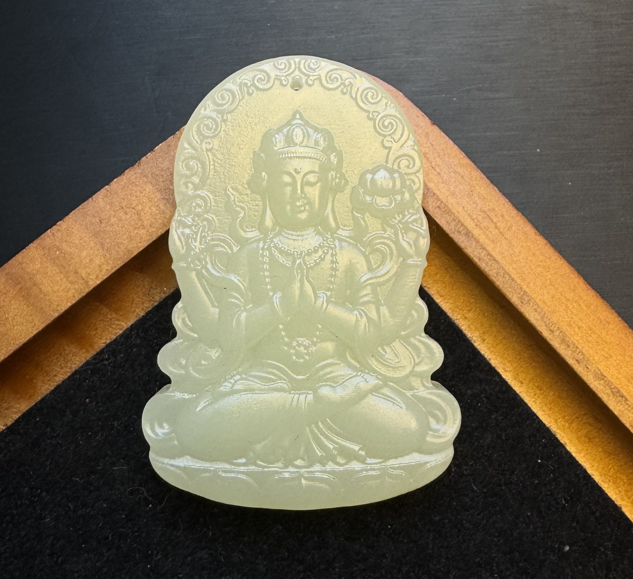 天然青海料千手观音F23