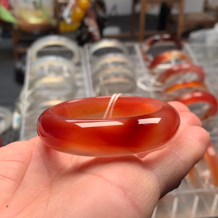 玛瑙/玉髓未镶嵌手镯