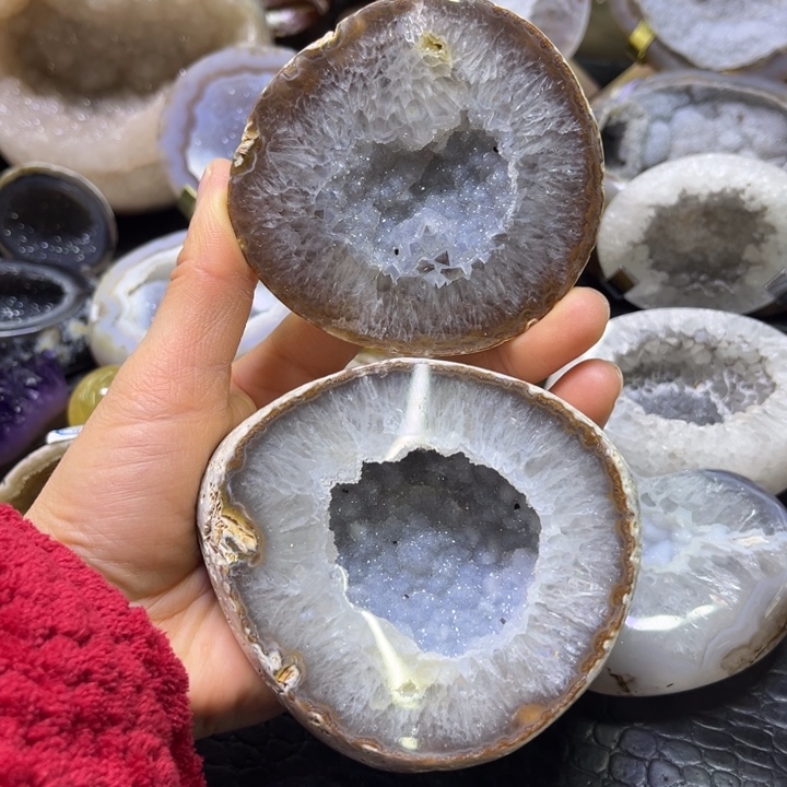 水晶珠宝半成品未镶嵌蓝牙软盆