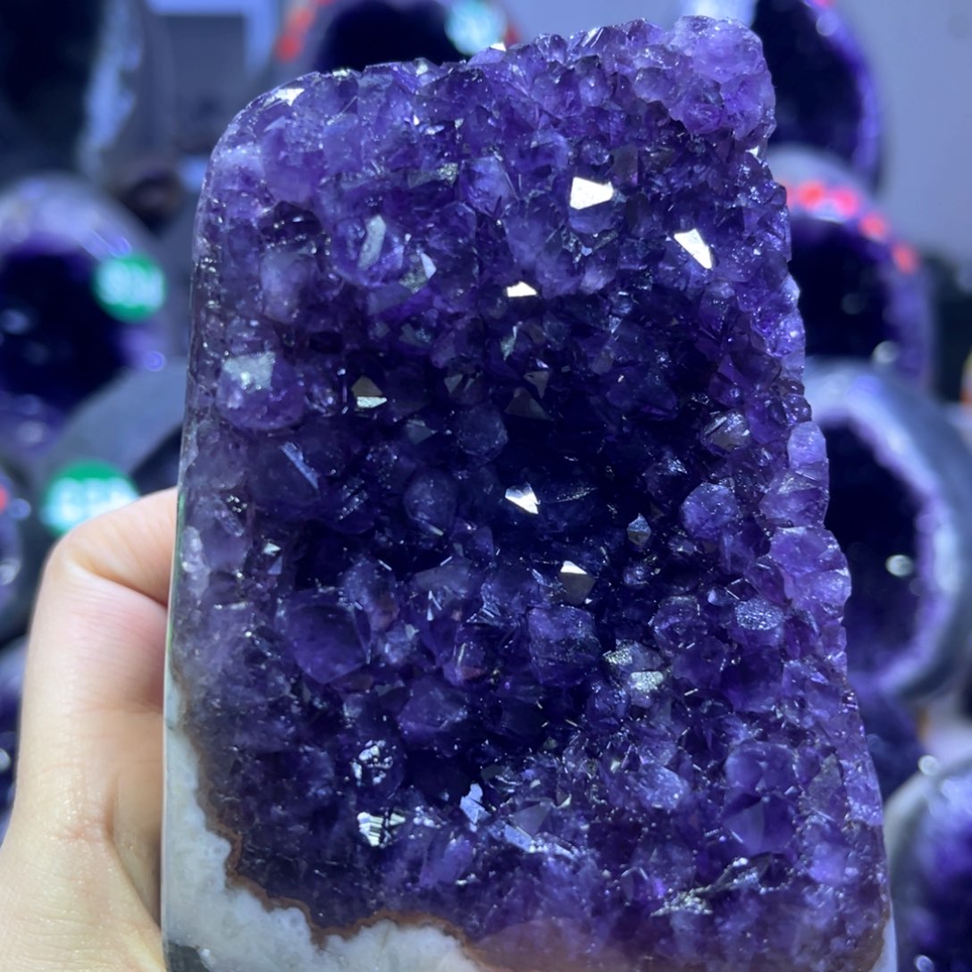 紫晶摆件未镶嵌紫水晶