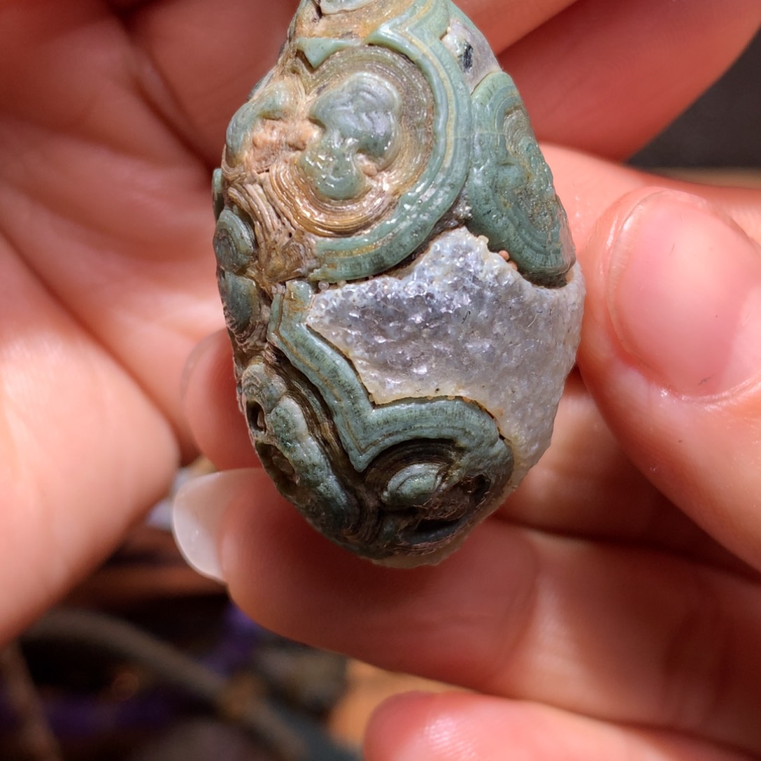 未镶嵌玛瑙/玉髓珠宝半成品