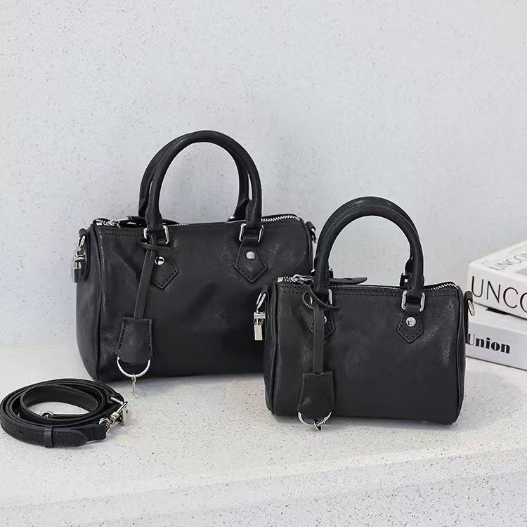 枕头包斜挎包黑色轻奢休闲植鞣牛皮女包波士顿新款百搭包包单肩