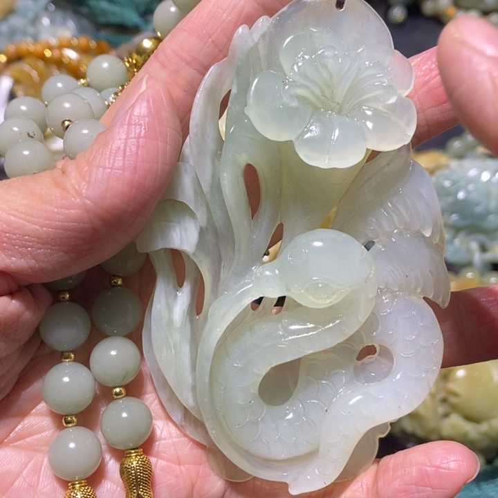 岫玉岫玉吊坠未镶嵌