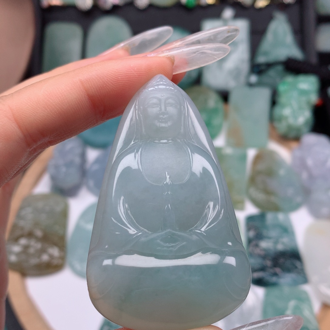 【闪购商品】翡翠颈饰未镶嵌ℳ****素衣