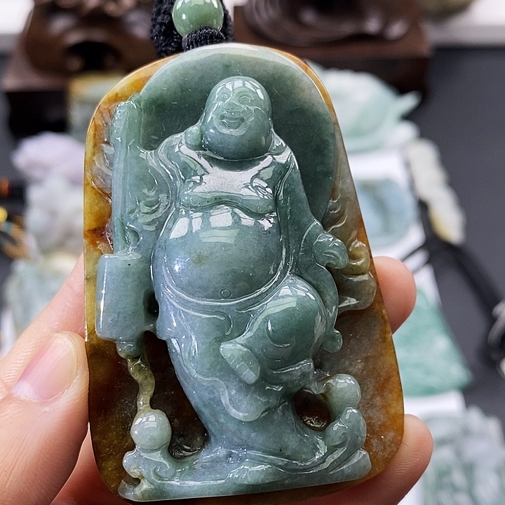 人***！翡翠未镶嵌颈饰缅甸翡翠a货逍遥佛