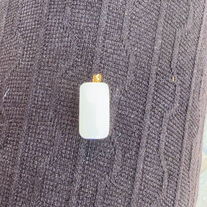 和田玉颈饰18K金镶嵌