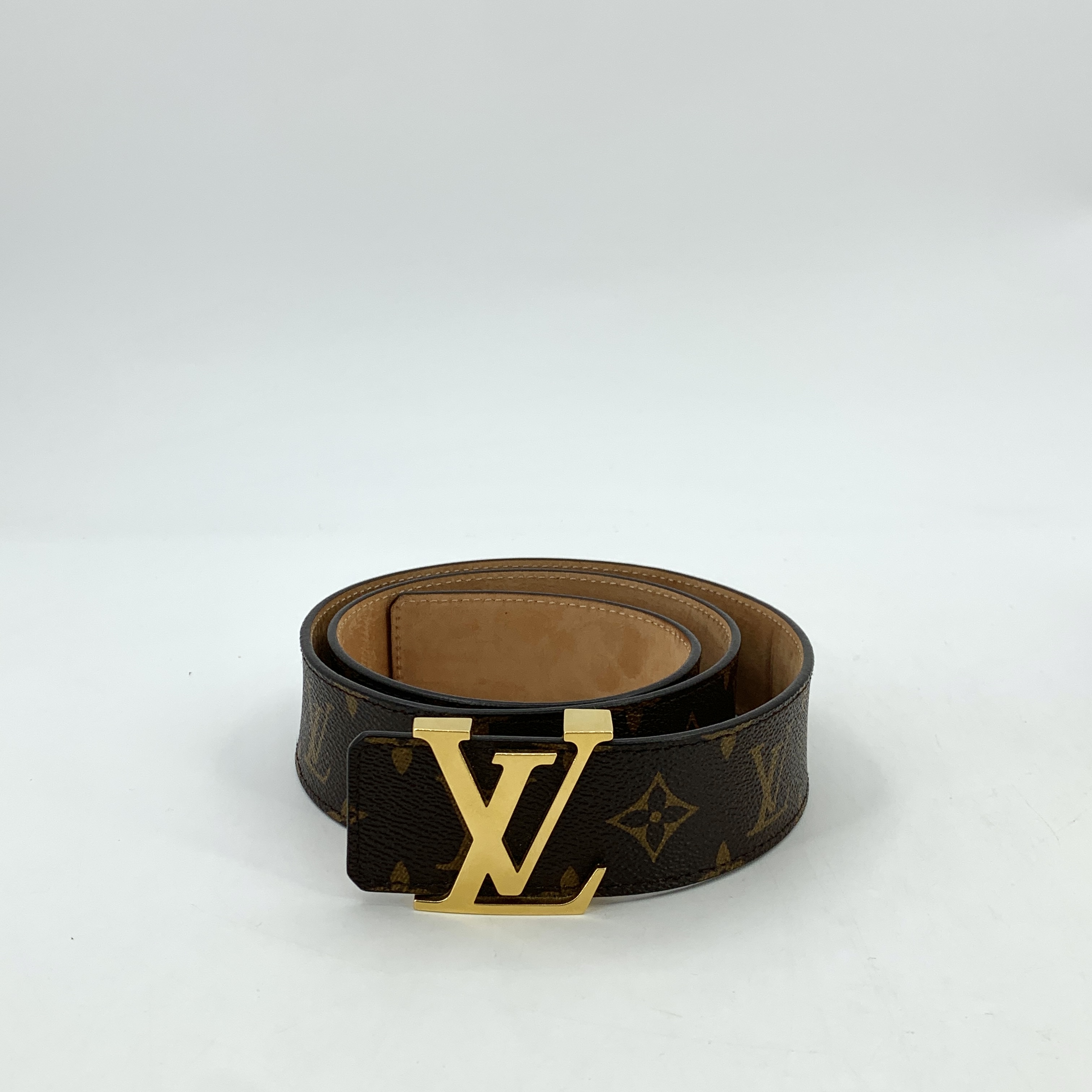 99新 LouisVuitton/路易威登 H18098腰带107*4全套轻微磨损