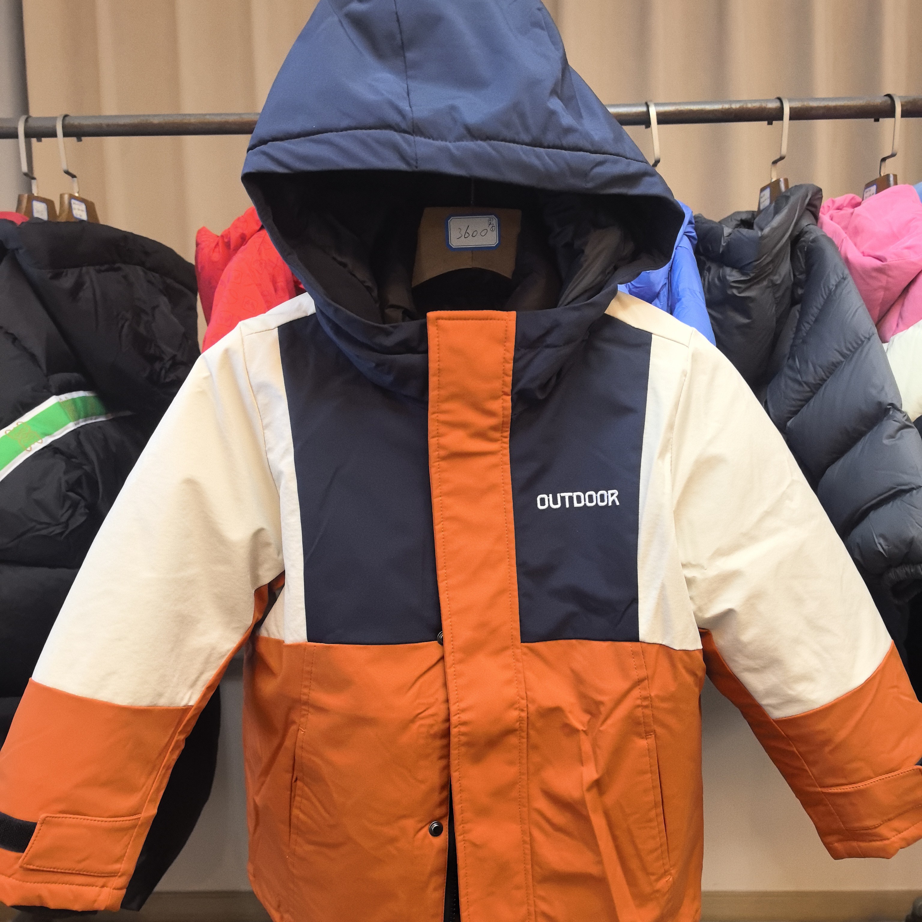 3600男童冲锋衣可拆卸羽绒秋冬装撞色外套防风保暖（剪标）