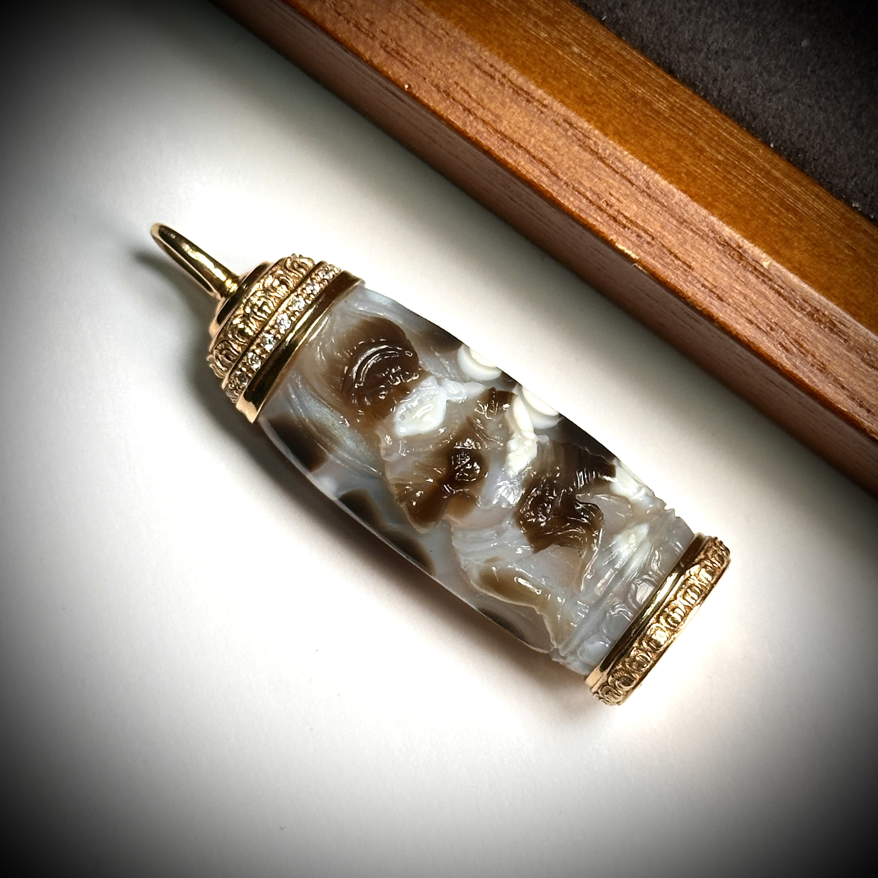 七线雕刻大黑天古珠吊坠18k 15.7/49.8