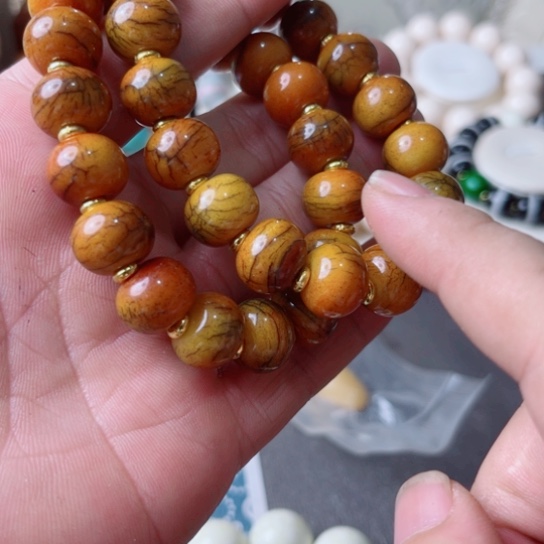 驼骨卡1.4黄色桶珠