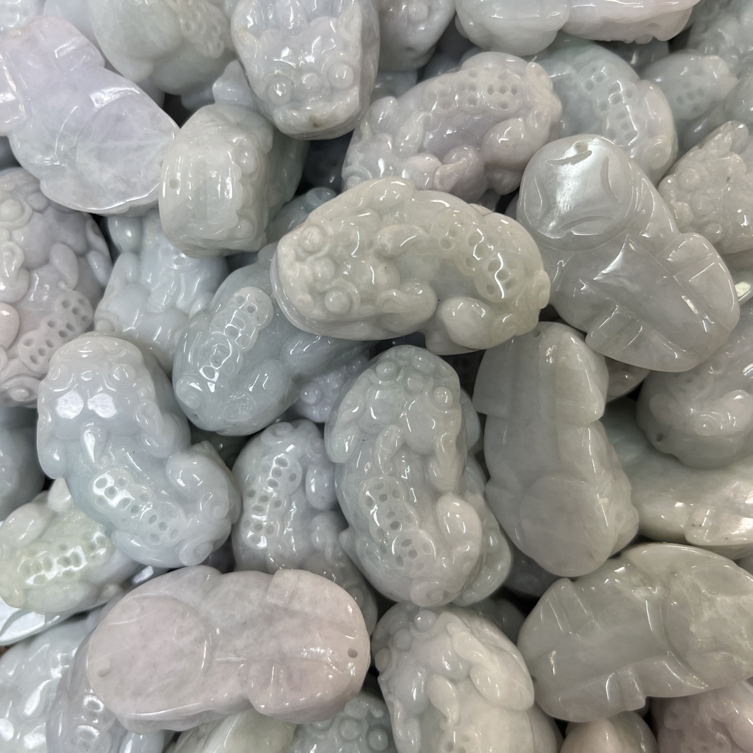 天然缅甸翡翠貔貅时尚经典百搭招财多样性发一微瑕疵