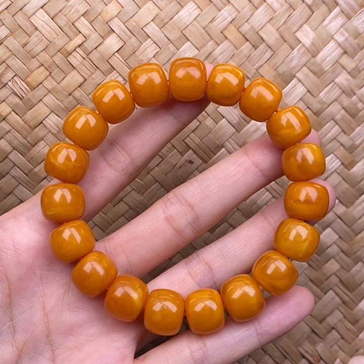 琥珀未镶嵌裸石蜜蜡M