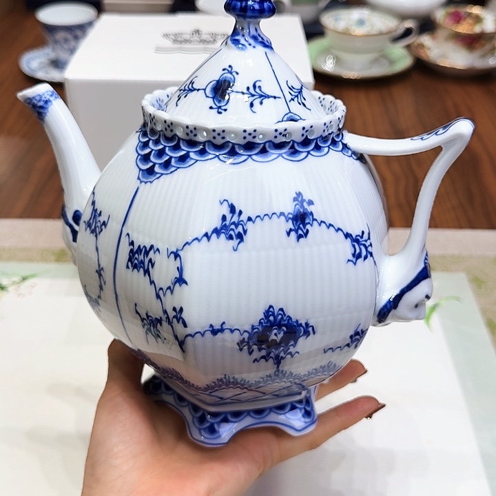 瓷片杯子杯子杯子水杯杯子水杯