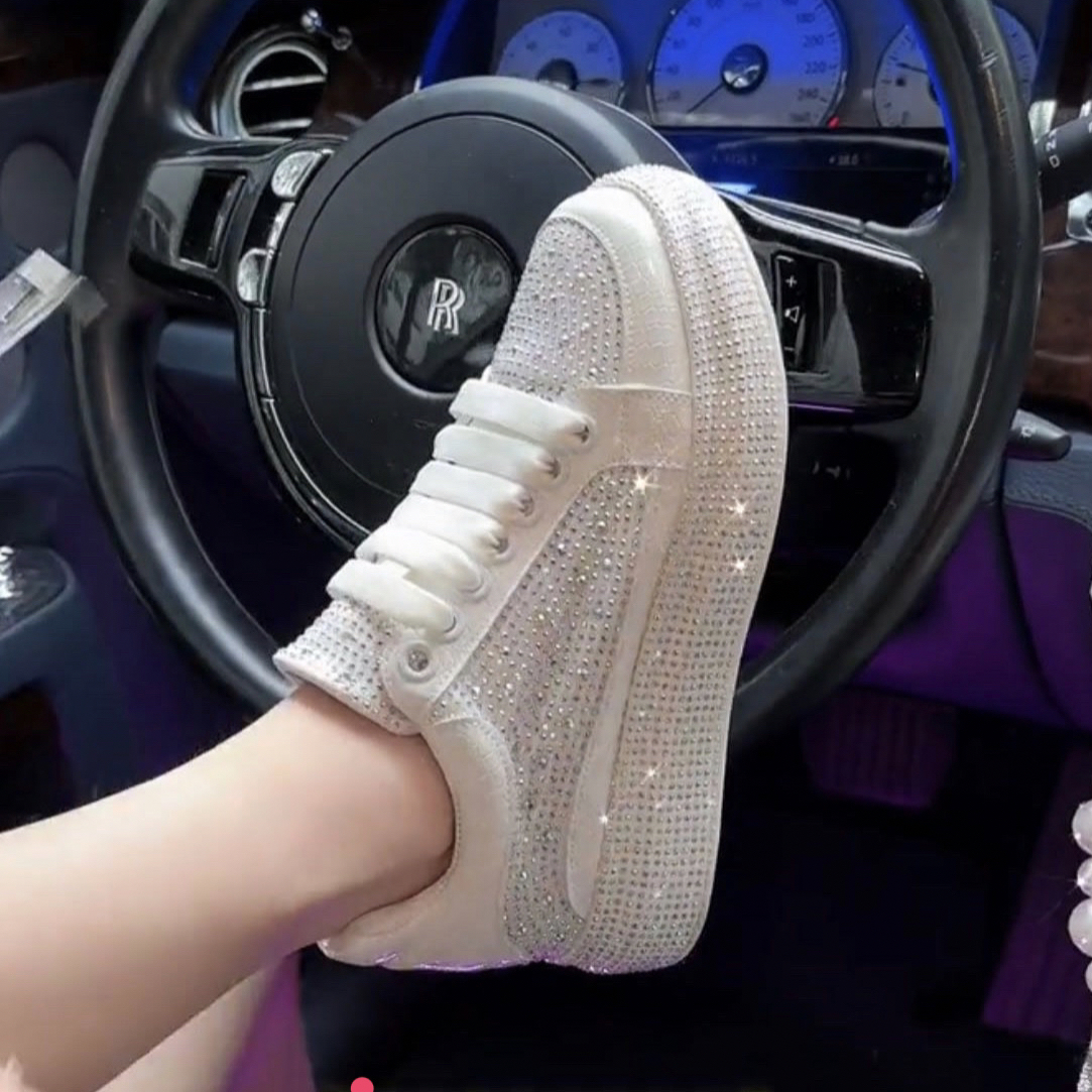 减震水钻透气低跟休闲时尚休闲鞋夏季韩版女鞋薄款百搭单鞋小白鞋