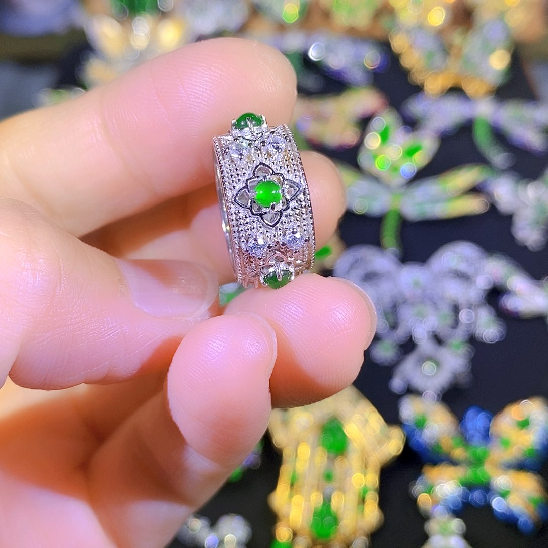 吊坠(不含链)银S925镶嵌翡翠