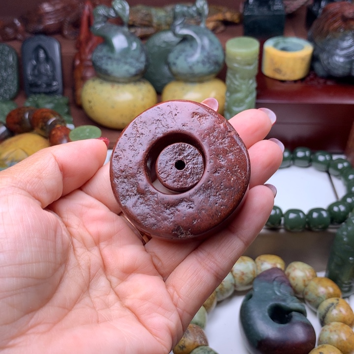 岫岩河磨玉（透闪石质玉）把件未镶嵌