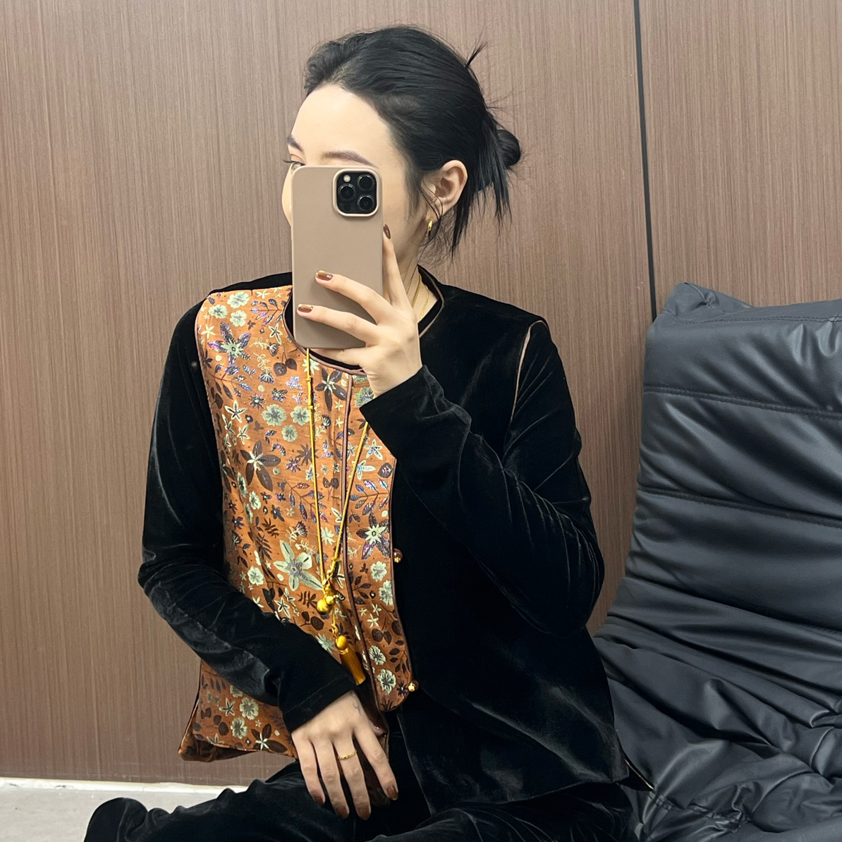 LlLl新中式国风丝绒拼接马甲复古高端无袖上衣