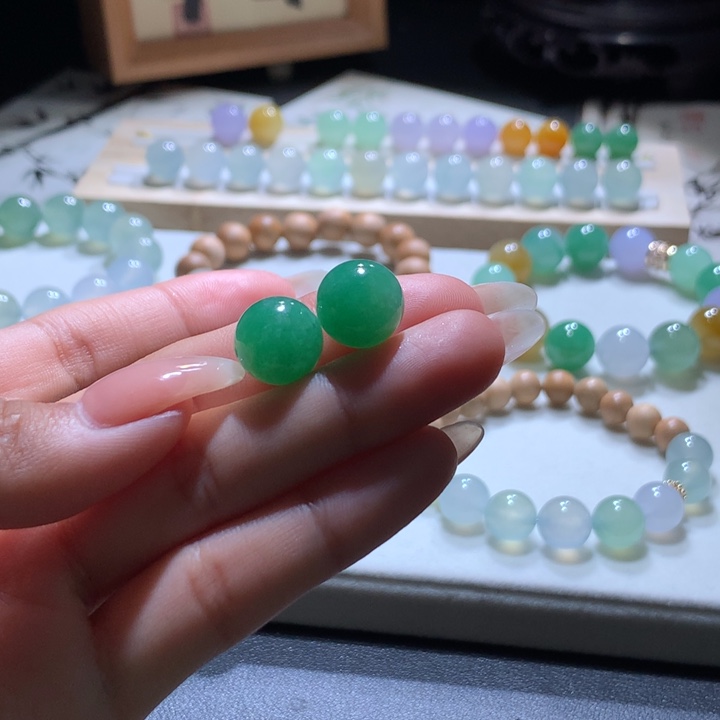 翡翠散珠满阳绿珠珠11.9发其一