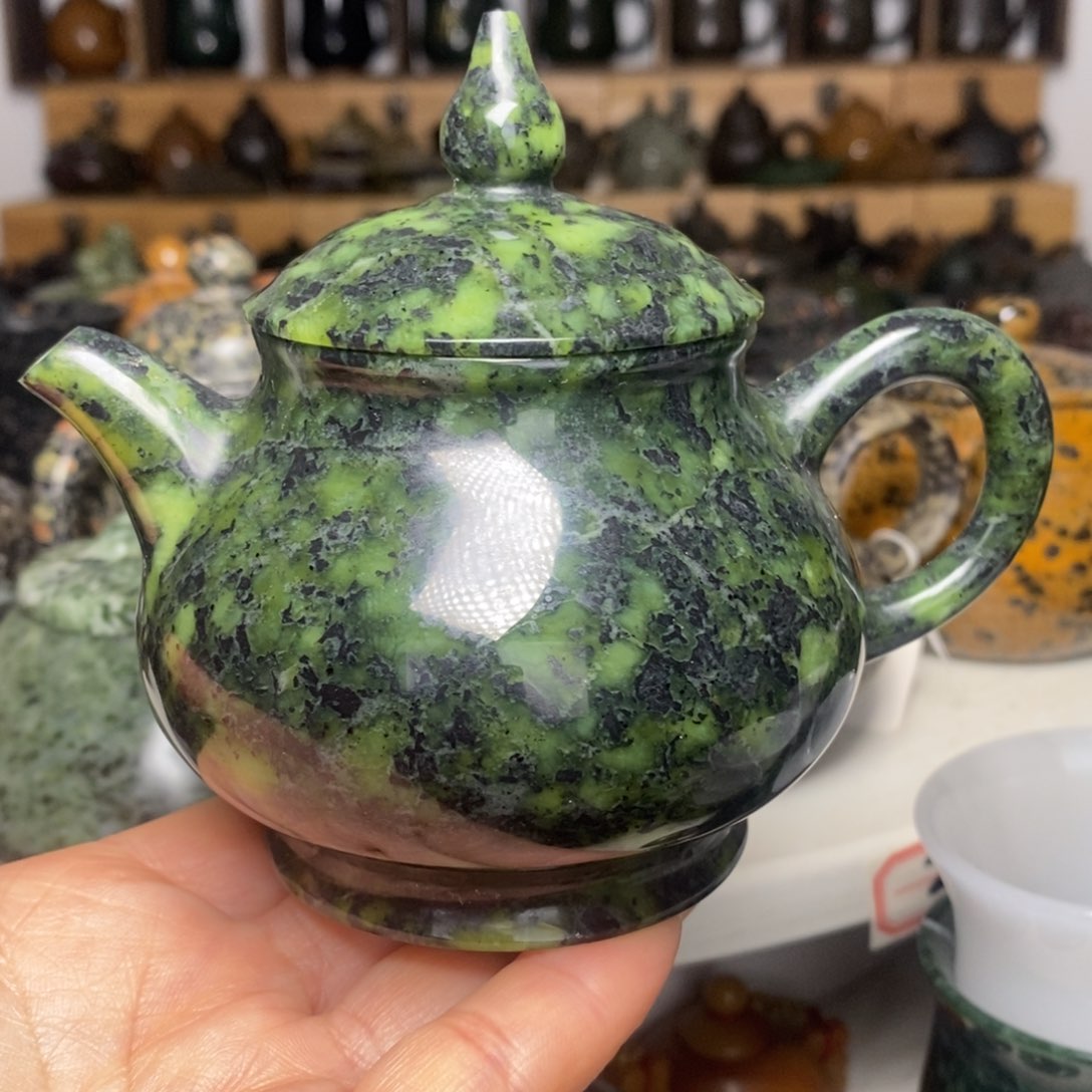 藏玉药王石高品潘壶230cc