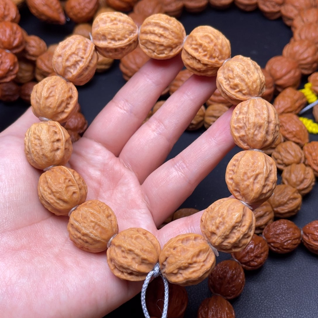 文玩核桃手串白茬八棱手串