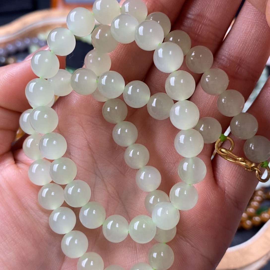 和田玉未镶嵌冰晴猫妈妈链