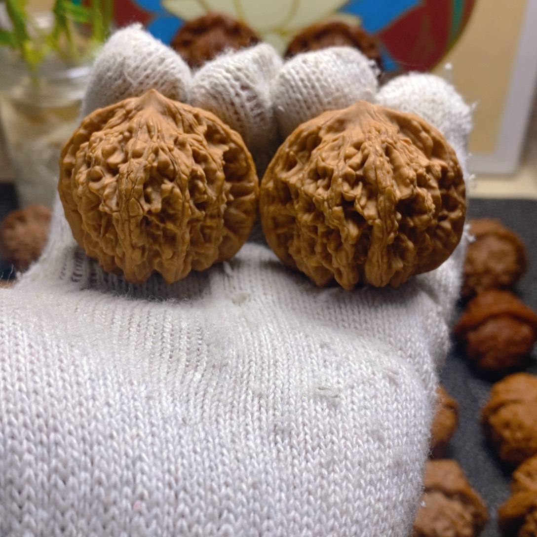 核桃43尺矮桩虎头文玩核桃