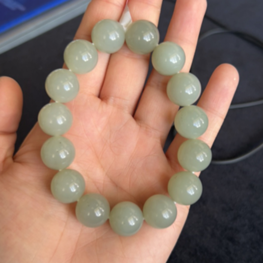 且末微色差近矿卡14手串H