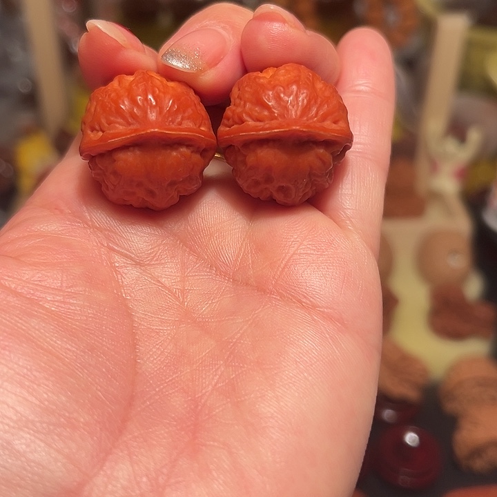 桃核把件国精品核桃