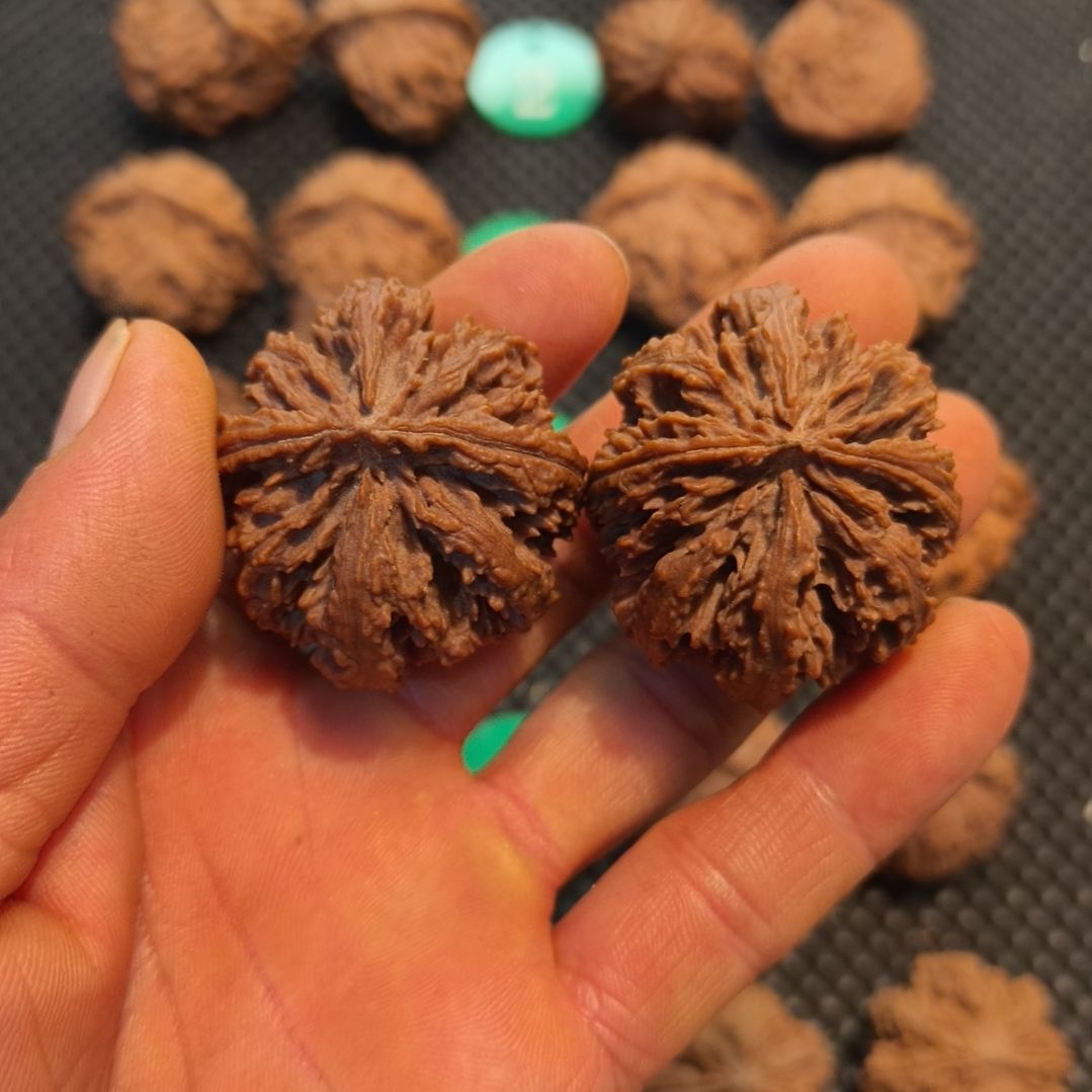 简***靠吊坠文玩核桃秦八棱灯笼文玩核桃