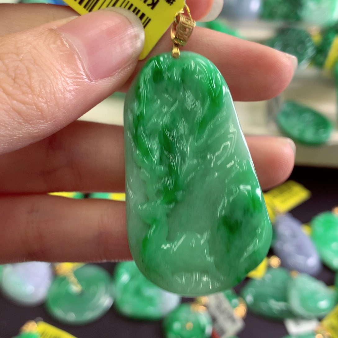 翡翠18K金镶嵌吊坠(不含链)