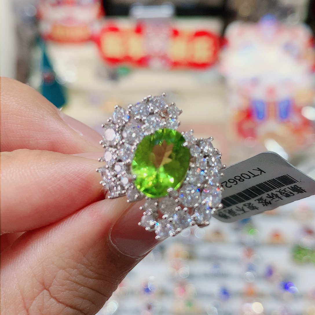 橄榄石戒指银S925镶嵌