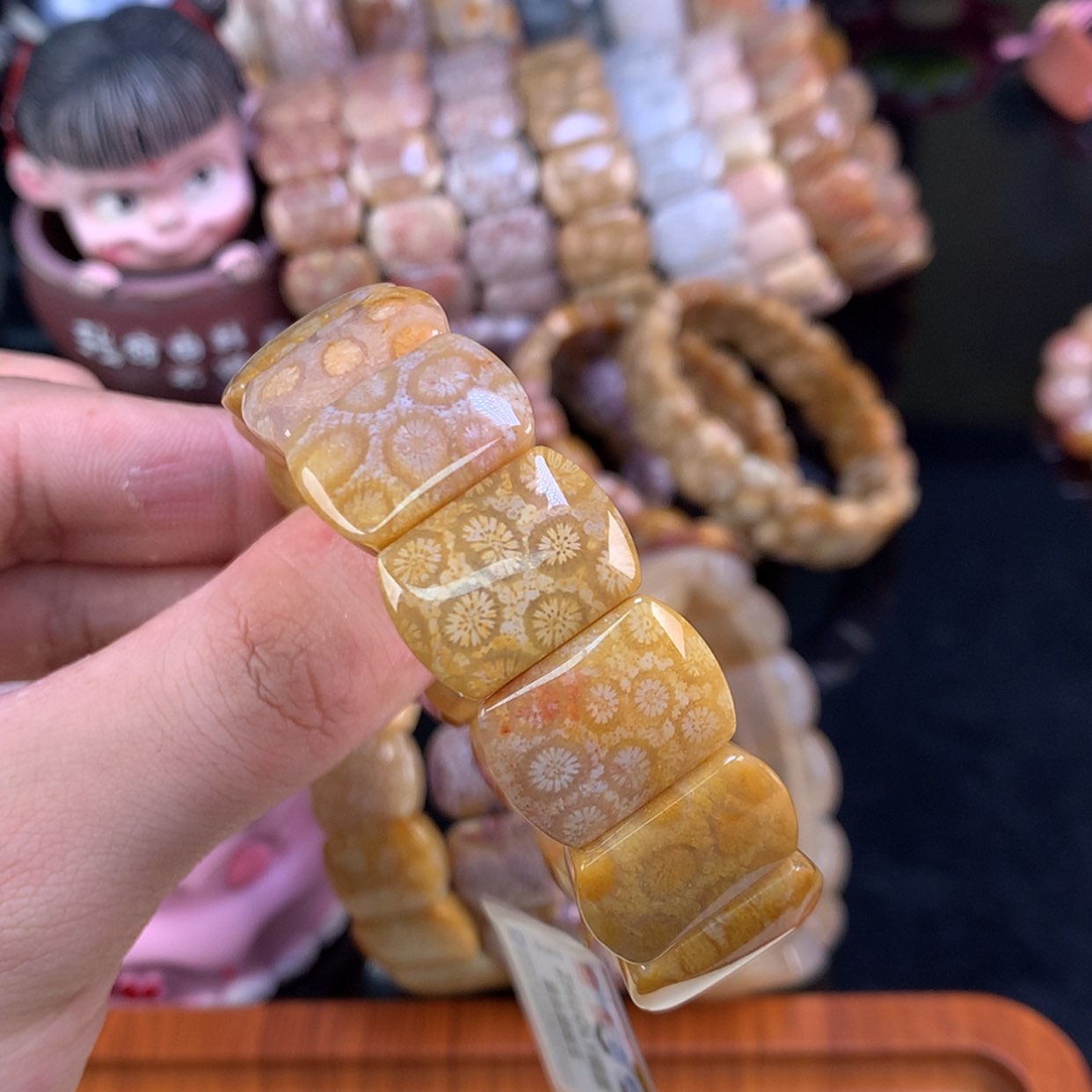 【闪购商品】颈饰未镶嵌硅化珊瑚（珊瑚玉）6号金豹纹