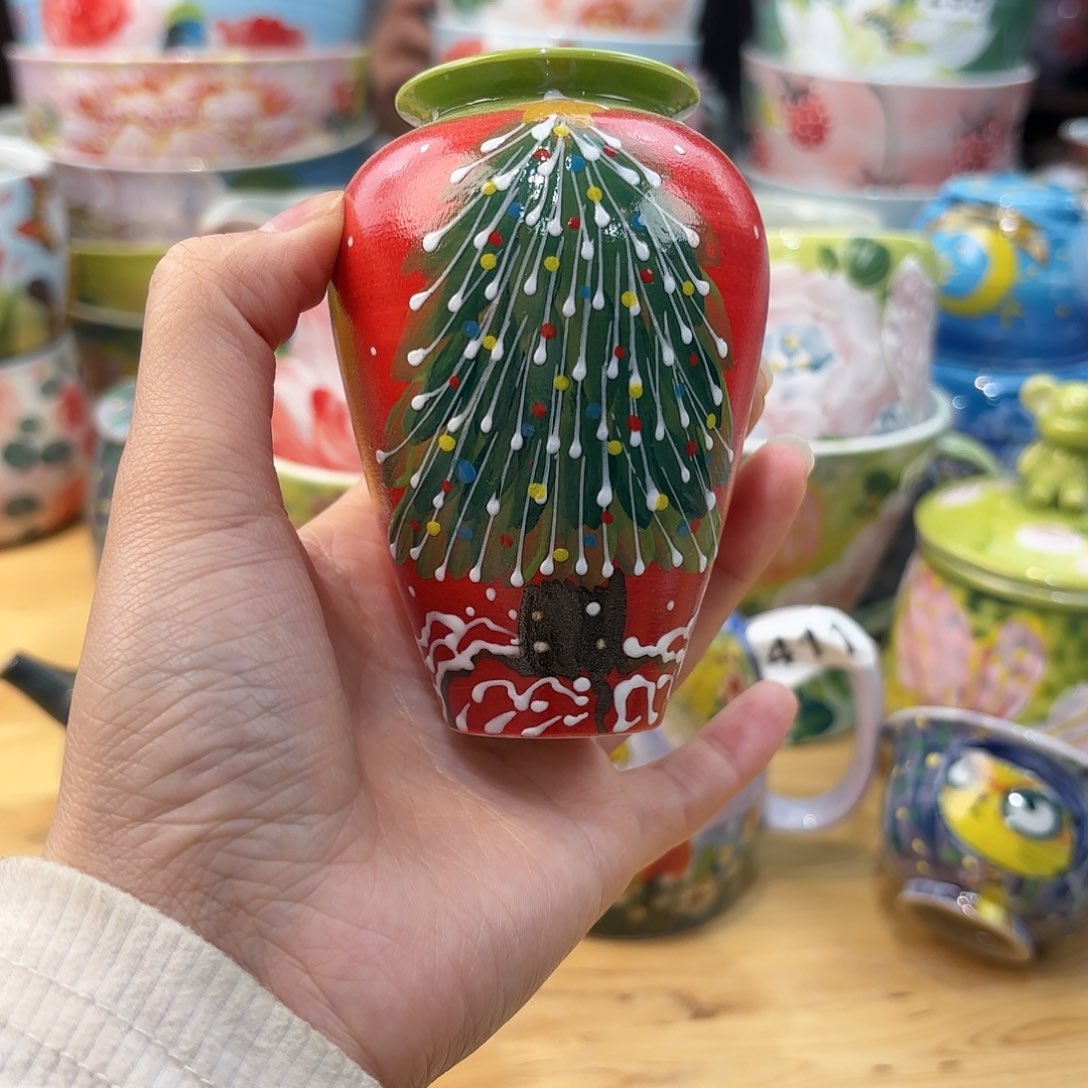 瓷片兔兔盖茨。兔兔好