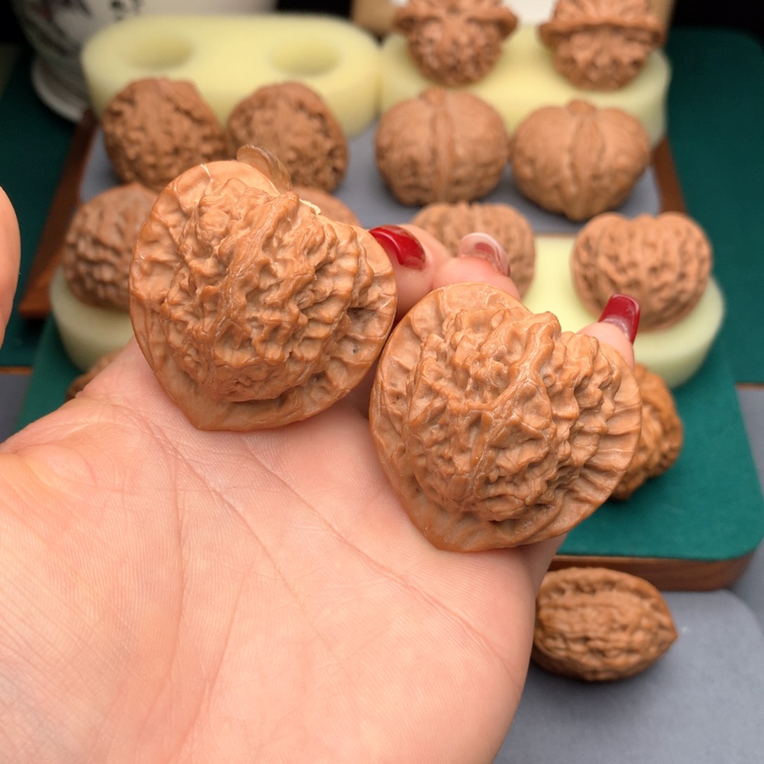 文玩核桃吊坠文玩核桃山地果翻天印42