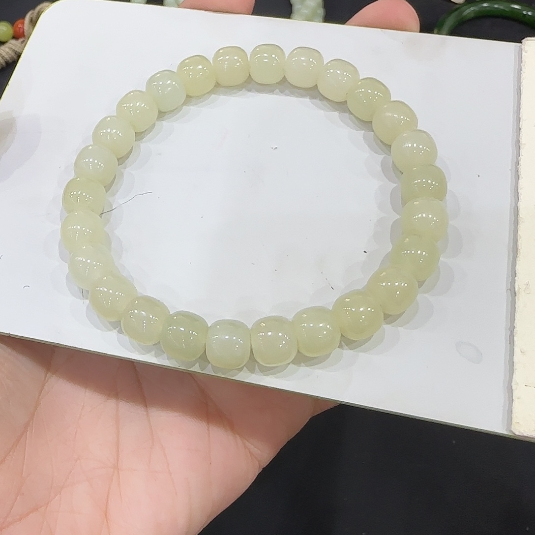 和田玉未镶嵌颈饰新疆8