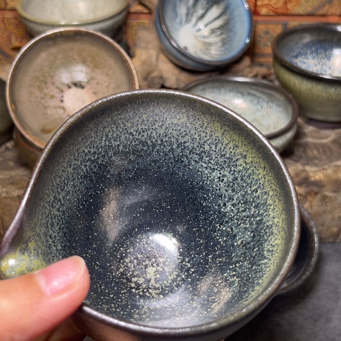 茶盏某*某落灰烧特色鬼脸豪公道