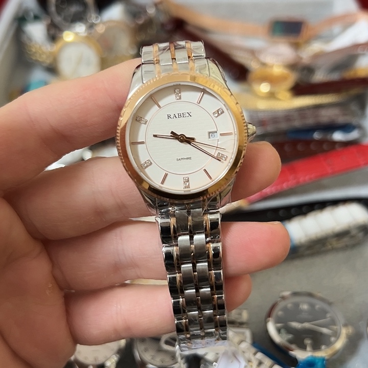 小***陈钢牛皮（革）钢石英机芯