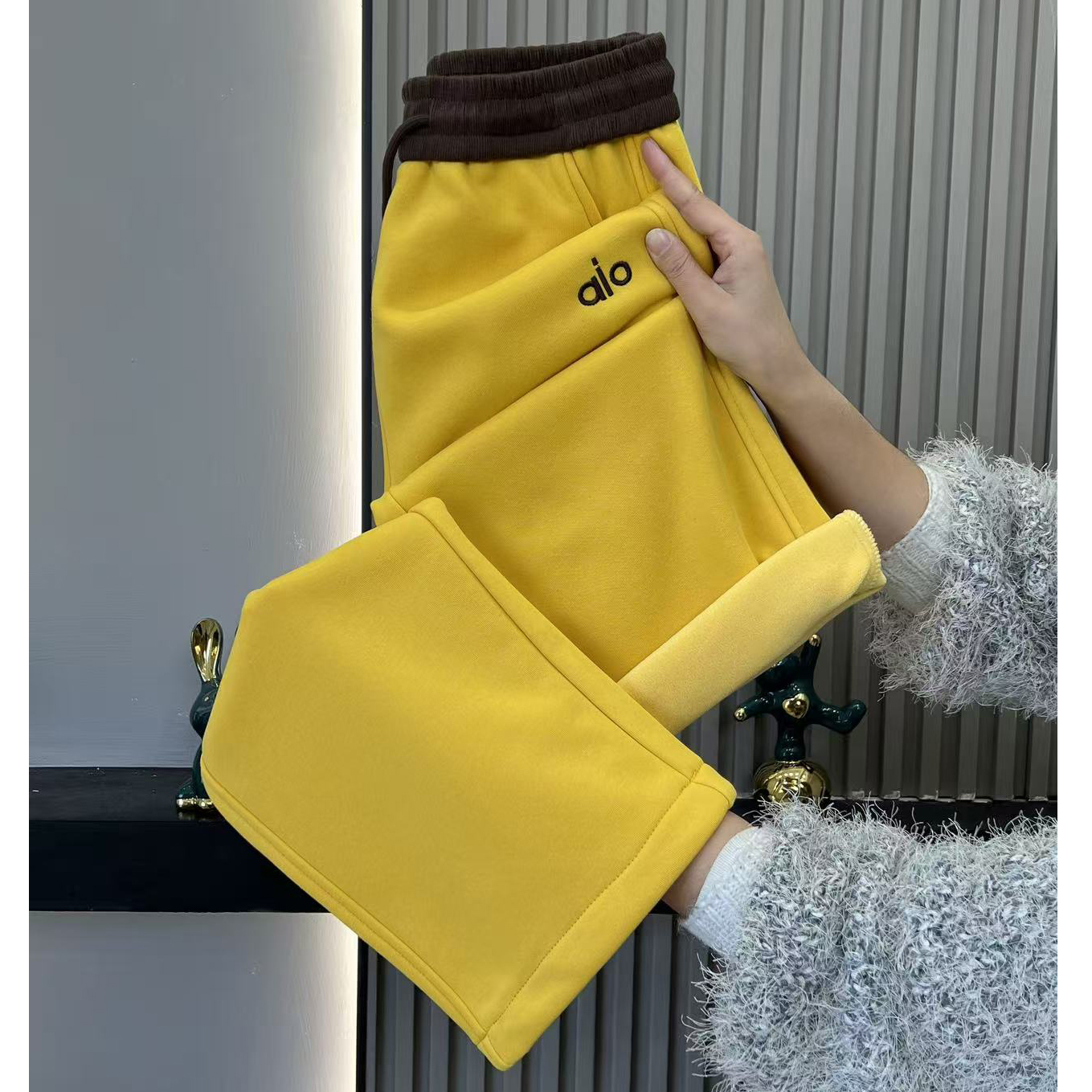 冬季加绒加厚哈伦裤休闲裤女显瘦束脚两穿拖地裤时尚卫裤阔腿裤潮